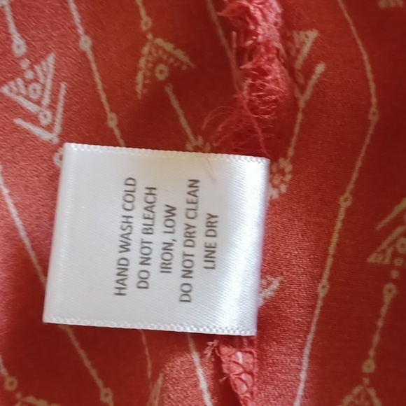 S.R. By Sweet Rain Shortsleeve Top - Picture 7 of 7